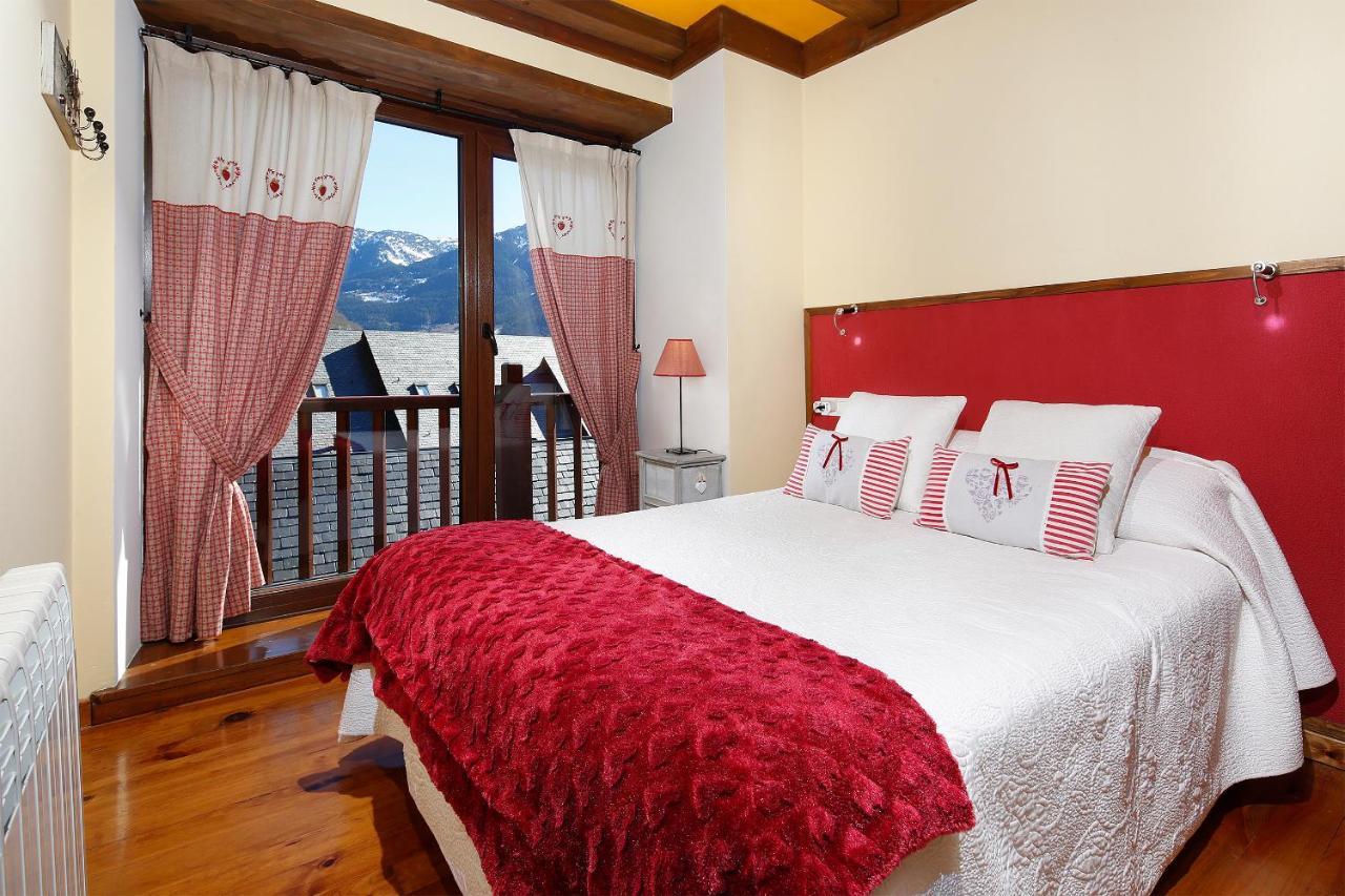 Apartamento La Santeta De Aran Vielha Dış mekan fotoğraf