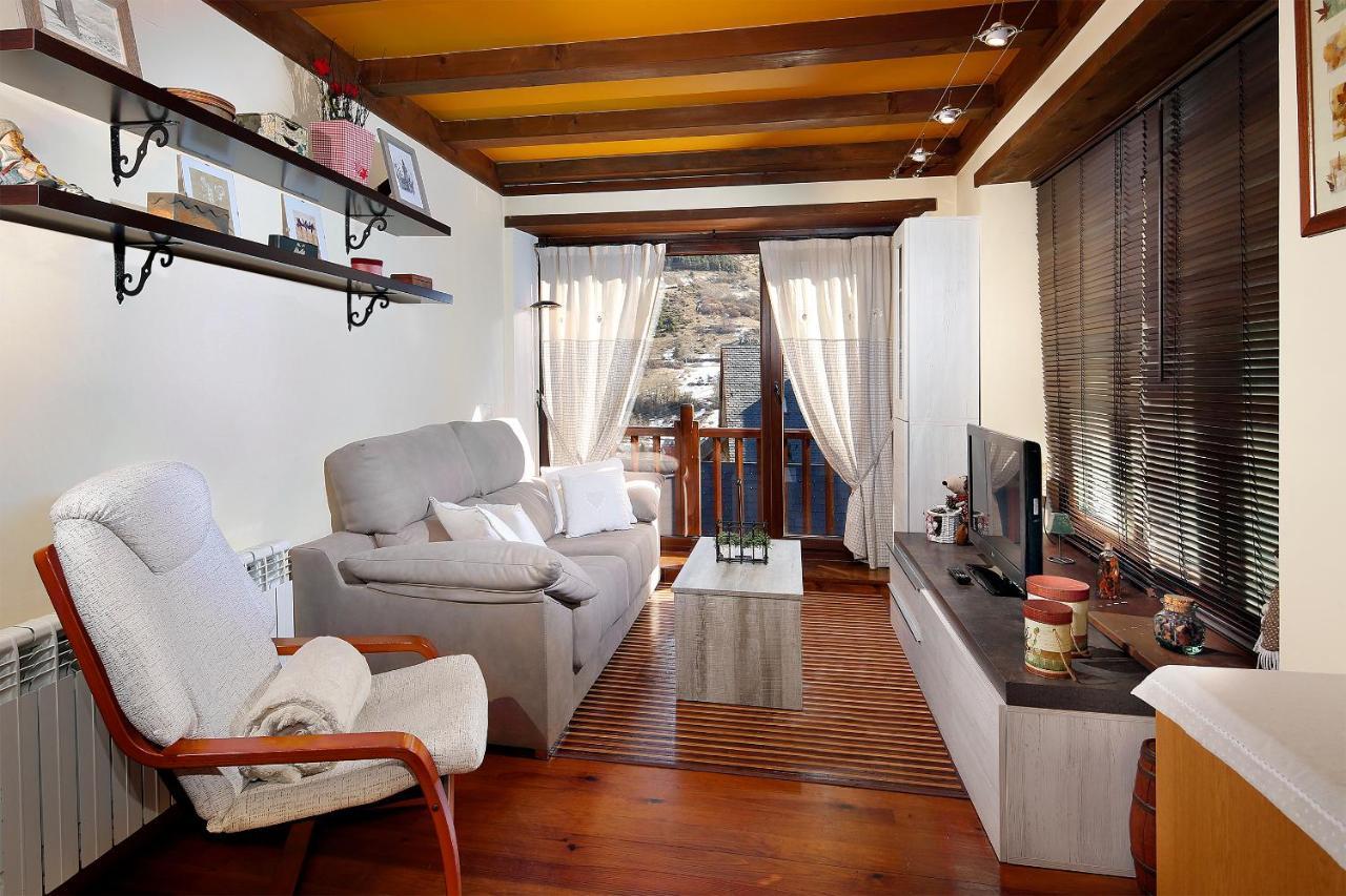 Apartamento La Santeta De Aran Vielha Dış mekan fotoğraf